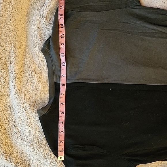 IT - XS Chapter Two Pennywise Split T-Shirt - Picture 8 of 9